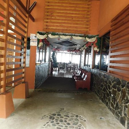 Hotel Playa Bonita プエルト・リモン エクステリア 写真