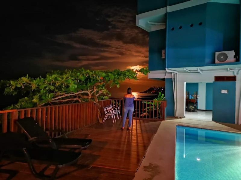 Hotel Playa Bonita プエルト・リモン エクステリア 写真