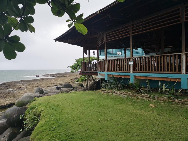 Hotel Playa Bonita プエルト・リモン エクステリア 写真